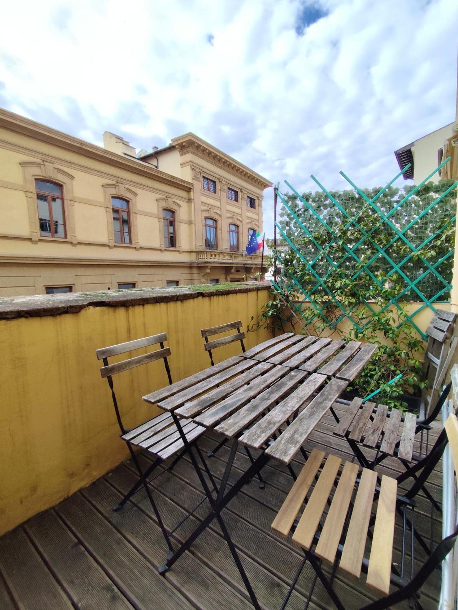 Borgo San Frediano Suites فلورنس المظهر الخارجي الصورة