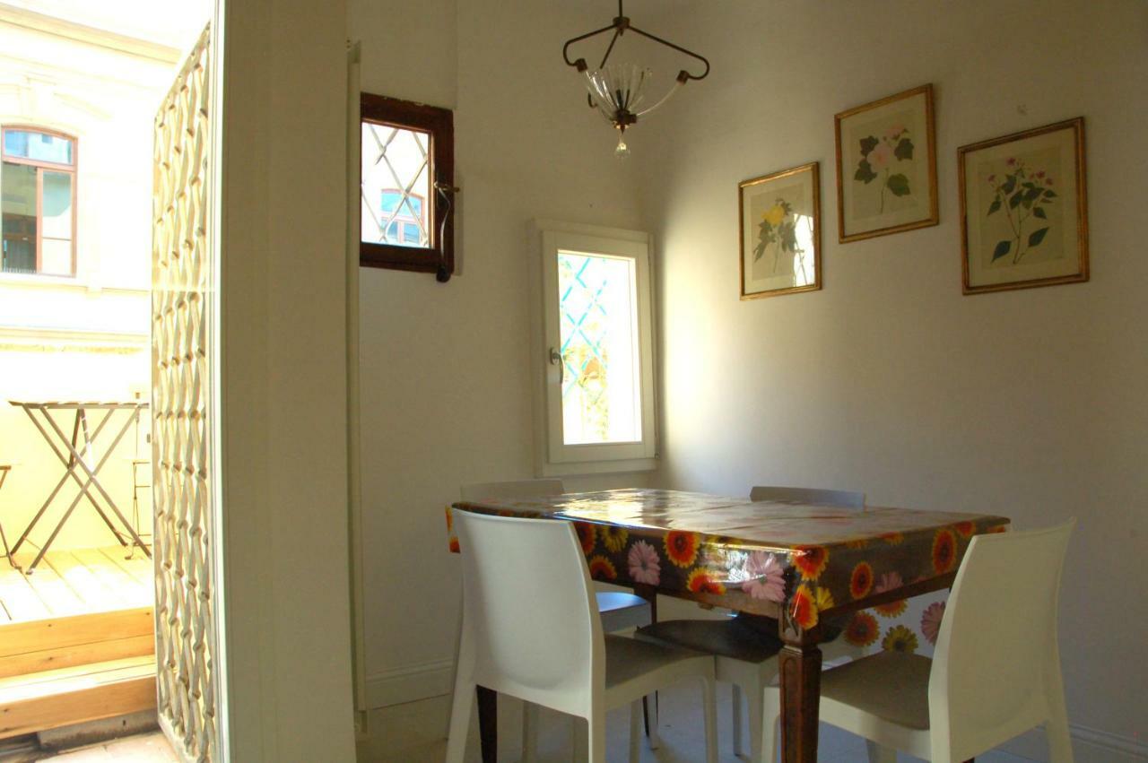 Borgo San Frediano Suites فلورنس المظهر الخارجي الصورة
